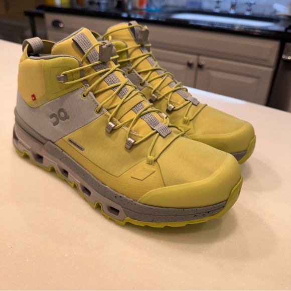 ON Cloudtrax Waterproof women’s Hiking / running Shoe green & gray size 11 - Picture 10 of 10